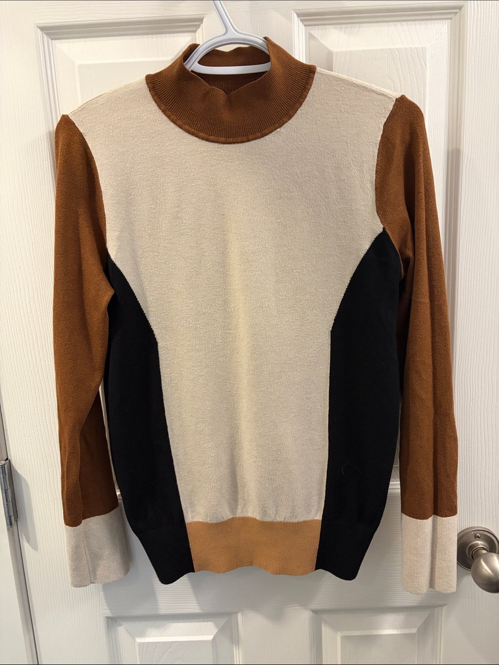LOFT Colorblock Turtleneck Sweater in Cream, Brown & Black